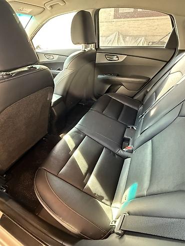 Kia: Kia Cerato: 2021 г., 1.6 л, Вариатор, Бензин, Седан — 8