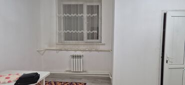 квартира в бишкеке на долгий срок: 6 комнат и более, С мебелью частично