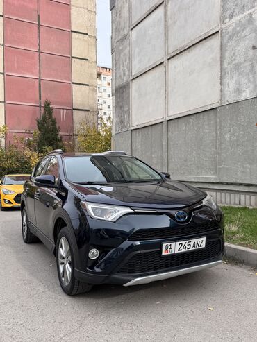 boro: Toyota RAV4: 2017 г., 2.5 л, Вариатор, Гибрид, Внедорожник