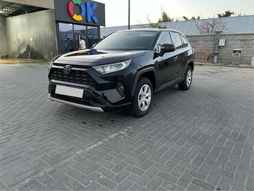 куплю авто тойота: Toyota RAV4: 2022 г., 2.5 л, Типтроник, Бензин, Внедорожник