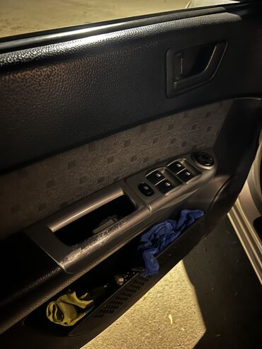 Hyundai: Hyundai Getz: 2005 г., 1.3 л, Механика, Бензин, Хэтчбэк — 8