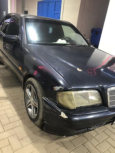 Mercedes-Benz: Mercedes-Benz C-Class: 2000 г., 2 л, Механика, Бензин, Седан — 10