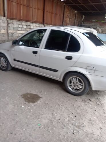 xacmaz masin satisi: Saipa Tiba: 1.5 l | 2012 il 280000 km Sedan