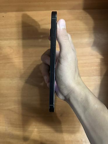 iphone z: IPhone 16 Pro Max, Б/у, 256 ГБ, Black Titanium, Чехол, Коробка, 89 % — 4
