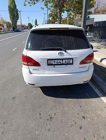 Toyota: Toyota Ipsum: 2002 г., 2.4 л, Автомат, Бензин, Вэн/Минивэн — 2
