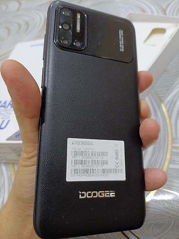 selfie: Telefon ideal vəziyyətdədir. Yaşlı adam işlədib. İlk istifadəçi özümüz — 2