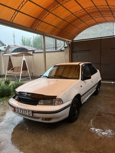 honda авто: Daewoo Nexia: 1995 г., 1.5 л, Механика, Бензин, Седан
