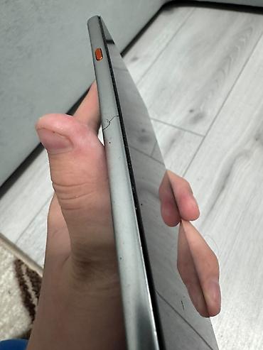 google pixel 1: Смартфон с тройной основной камерой и большим безрамочным дисплеем - — 9
