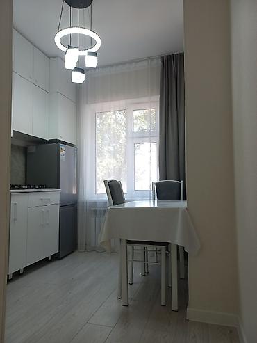 1 комнатная квартира токмок: 2 комнаты, 47 м², 105 серия, 1 этаж, Свежий ремонт — 1