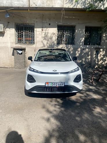 byd e1: Changan Qiyuan Q05: 2026 г., Электромобиль, Кроссовер — 4