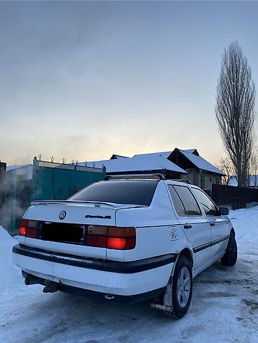 Volkswagen: Volkswagen Vento: 1992 г., 1.8 л, Механика, Бензин, Седан at lalafo.kg — 1 Volkswagen: Volkswagen Vento: 1992 г., 1.8 л, Механика, Бензин, Седан — 1