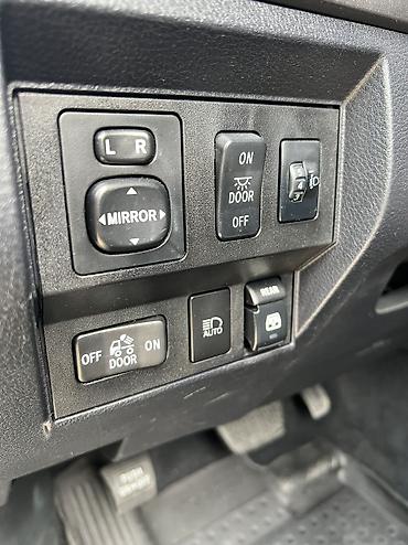 Toyota: Toyota Тундра: 2018 г., 5.7 л, Автомат, Бензин, Пикап — 16