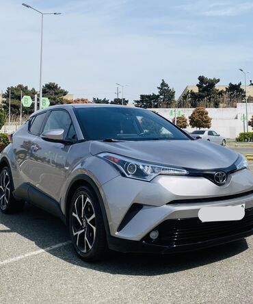 Toyota: Toyota C-HR: 2 l | 2017 il Ofrouder/SUV — 3