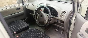 honda mobilio: Honda Mobilio: 2002 г., 1.5 л, Вариатор, Бензин, Хэтчбэк — 6