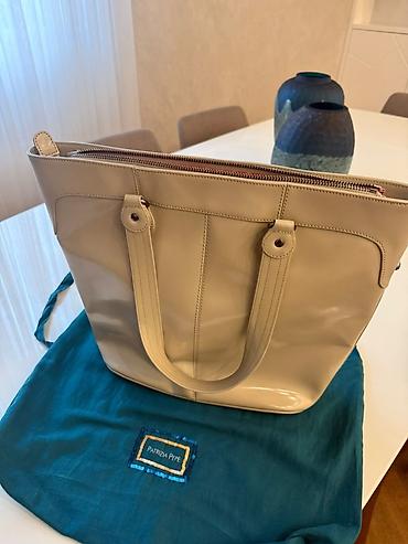 mango canta: Patrizia Pepe qadın çantası - Model: Tote tipli, iki ədəd möhkəm əl — 1