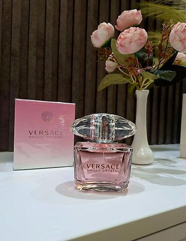 Парфюмерия: VERSACE Bright Crystal — женская туалетная вода Аромат: - Верхние — 16