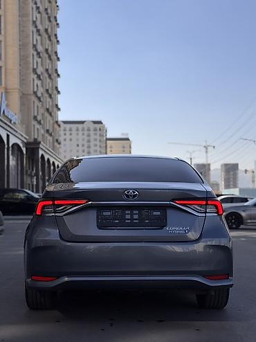 плафоны на ауди 80 б3: Toyota Corolla: 2023 г., 1.8 л, Вариатор, Гибрид, Седан — 4