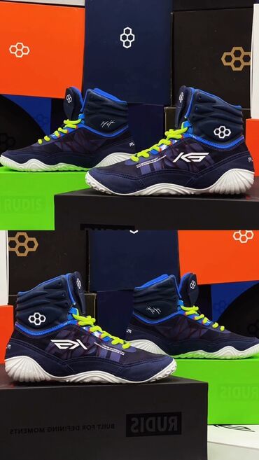 зальники для футбола: KS Infinity Edge Adult Wrestling Shoes blue 41размер покупал 1месяц