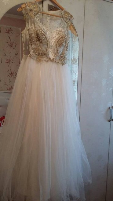 платья для свадьбы: Вечернее платье