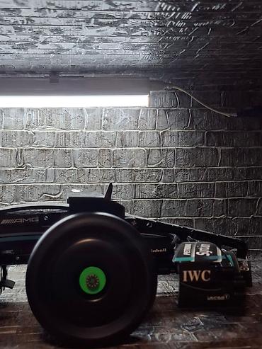 Игрушки: Продаю LEGO ® Technic™ «Гоночная машина Mercedes-AMG F1 W14 E — 5