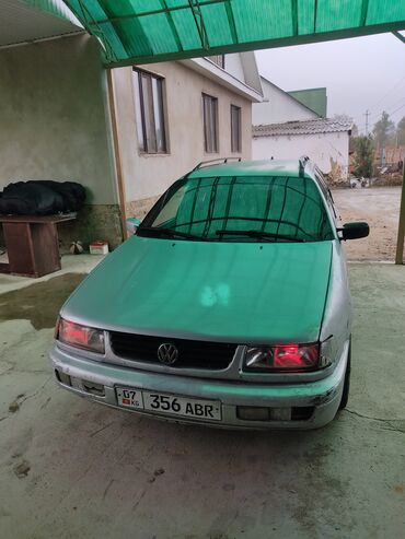 портер 1 сатып алам: Volkswagen Passat: 1994 г., 1.8 л, Механика, Бензин, Универсал