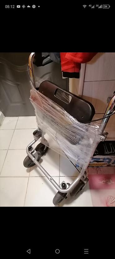 Hodalice, štake, štapovi za hodanje, kolica za hodanje: Stolica pokretna odlična

Mirjevo — 3