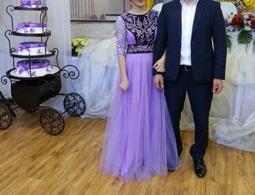 фата койноктор: Продаю 42-44 р из богатого бархата отдам за 3000 с