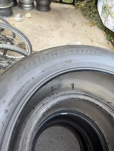 Шины и диски: Зимние шины Bridgestone Blizzak, комплект из 4 шт. - Размер: 265/55 — 4