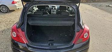 OPEL KORSA D CORSA D POLICA GEPEKA 3 VRATA | OPEL DELOVI KOVAC RUMA