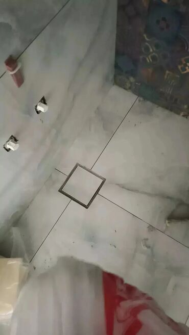 Tikinti işləri: Kafel metlax Keramaqranit və suvaq Ustasıyam . Sizin işdən razı — 18