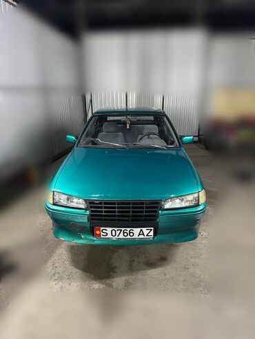 форт тр: Ford Escort: 1994 г., 1.6 л, Механика, Бензин, Купе