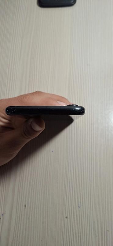 Apple iPhone: IPhone Xr, Б/у, 64 ГБ, Черный, Чехол, 100 % — 14