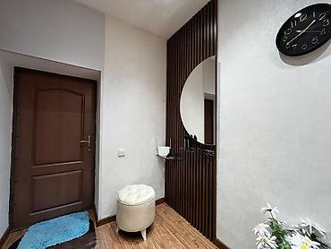 Günlük kirayə mənzillər: 3 otaqlı — 8
