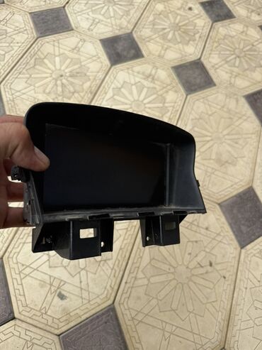 Videoreqistratorlar: Avtomobil üçün orijinal mərkəzi ekran/blok (head-unit displey modulu)