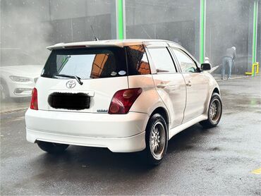 Toyota: Toyota ist: 2002 г., Автомат, Бензин, Хэтчбэк — 6