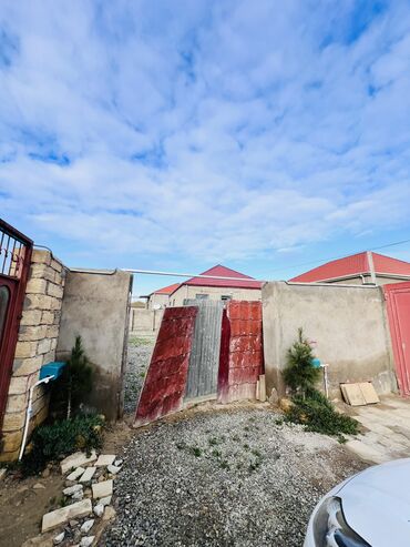 Həyət evləri və villaların satışı: 3 otaqlı, 100 kv. m, Kredit yoxdur, Orta təmir — 3