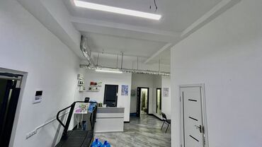 недвижимость в рассрочку: Продаю Офис 110 м², С ремонтом, Без мебели, Многоэтажное здание, Цокольный этаж этаж