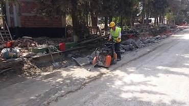 beton desen: Beton/asfalt kəsmə işlərinin görülməsi - Tətbiq: beton plitələrin — 3