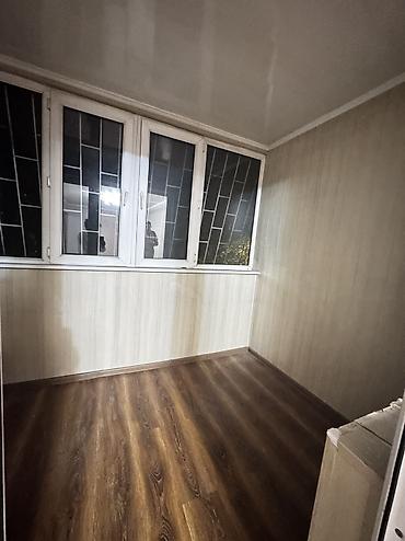 квартира прадаж: 3 комнаты, 58 м², 6 мкр 104 серия, 2 этаж, Старый ремонт — 7