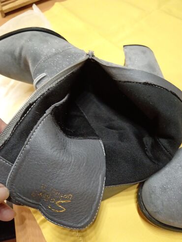 Čizme: Čizme, 40 — 9