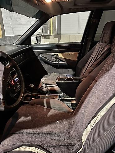 m3 e46: Audi 100: 1989 г., 2.3 л, Механика, Бензин, Лифтбек — 5