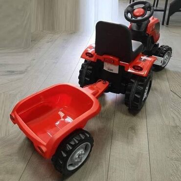 Ostale dečije stvari: Traktor na pedale AKCIJA NAJBOLJA CENA 7190 dinara Dimenzije — 12