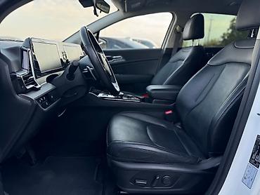 113: Kia Sportage: 2022 г., Автомат, Гибрид, Внедорожник — 3