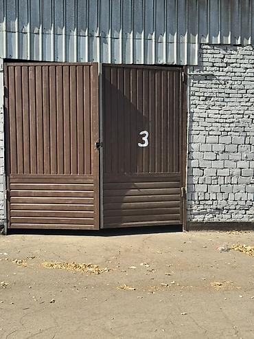 с хранения: 50 м², С юридическим адресом, С парковкой, С высокими потолками — 1