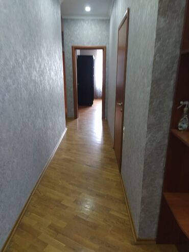lenkaran ev: Tibb Universitetinin yanində yerləşir bina.Ətrafinda Bakı Saglamliq