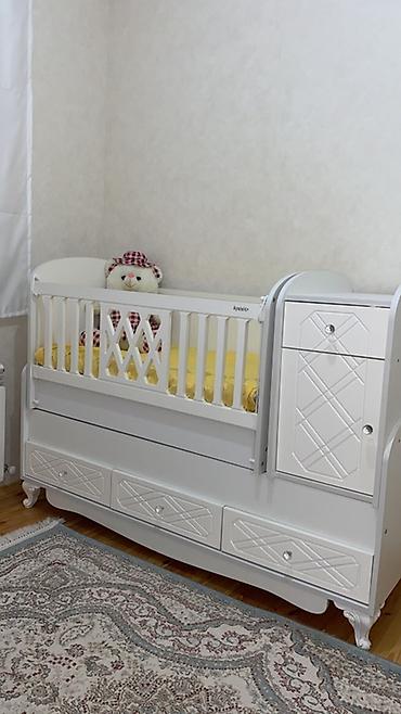 турб аз: Aymila brendinin funksional uşaq beşiyi - Rəng: ağ, klassik naxışlı — 1