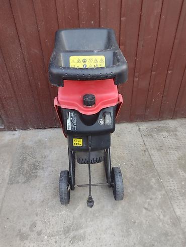 Ostali alati i mašine: Sečka za grane 2400 W - model MATRIX GS 2400-40 Snaga 2400 W max na lalafo.rs — 2 Ostali alati i mašine: Sečka za grane 2400 W - model MATRIX GS 2400-40 Snaga 2400 W max — 2