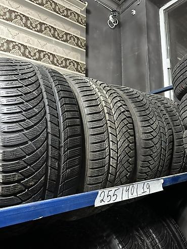Зимние шины 255/40 R19 - Размер: 255/40 R19 (указан на стеллаже) -