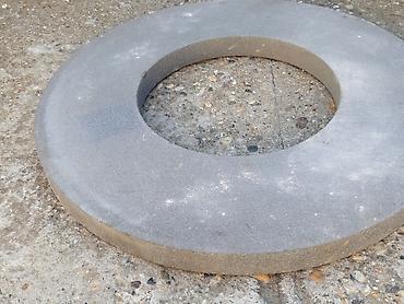 pig mašina za lim: Tocilo 600x40mm, rupa 300mm, Tyrolit Dimenzije: spoljasnji precnik — 3