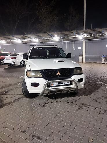 Продажа авто: Mitsubishi Pajero: 2002 г., Механика, Внедорожник — 4